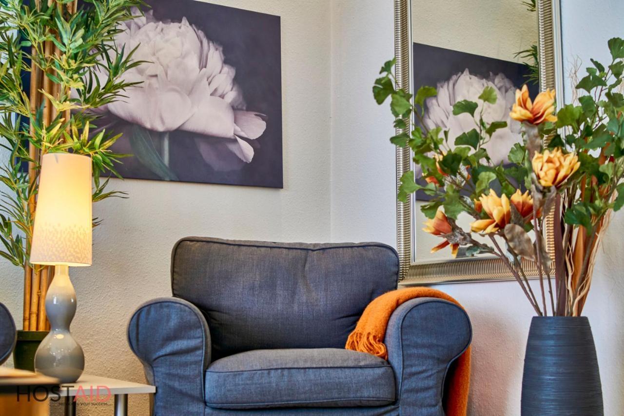M52 Apartment - Hostaid Boedapest Buitenkant foto